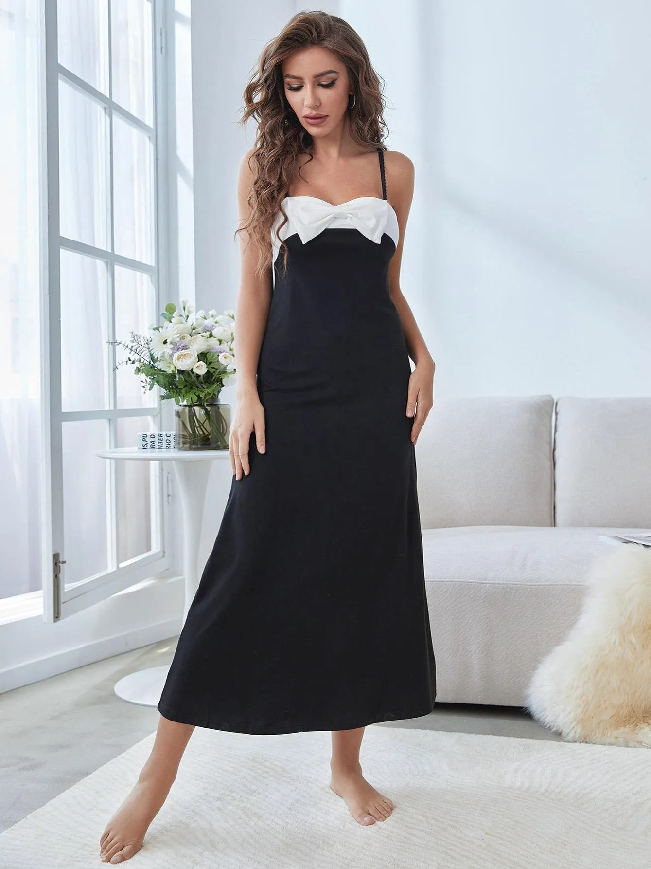 Bicolor Bow Tie Camisole Nightgown