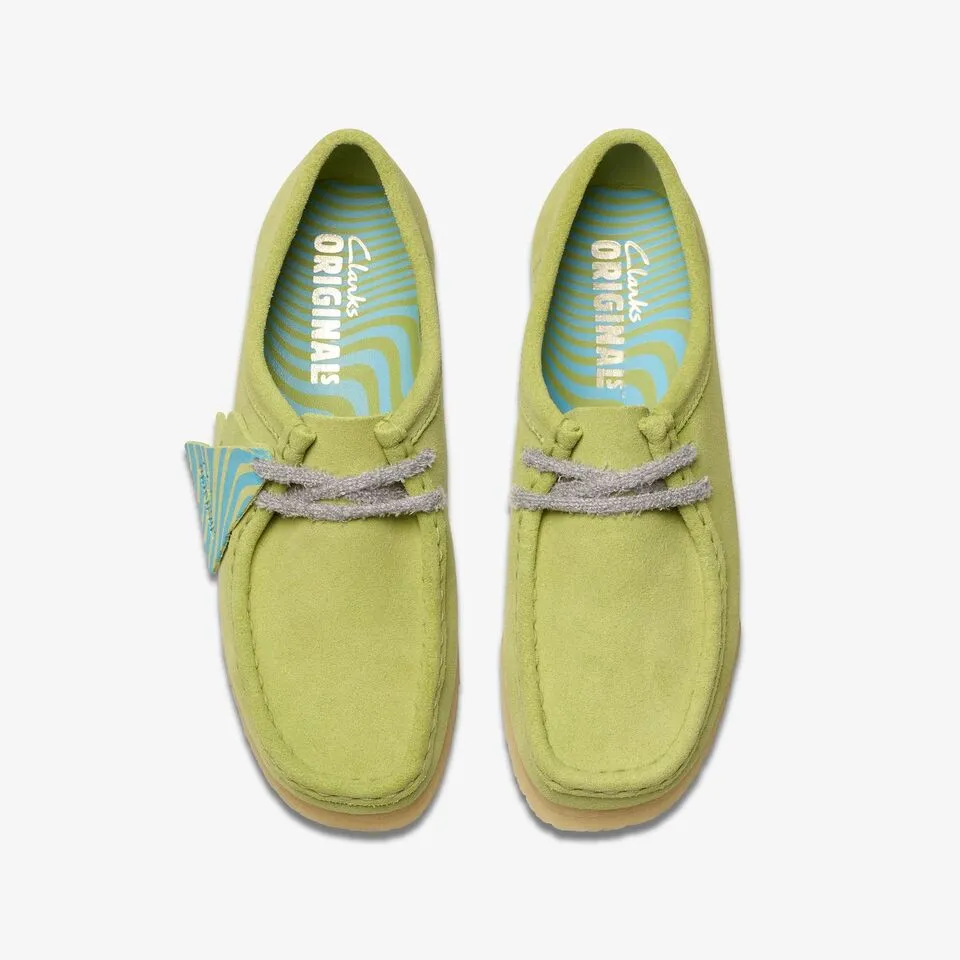 Clarks Originals Wallabee Low Top Women's Pale Lime Suede 26175670