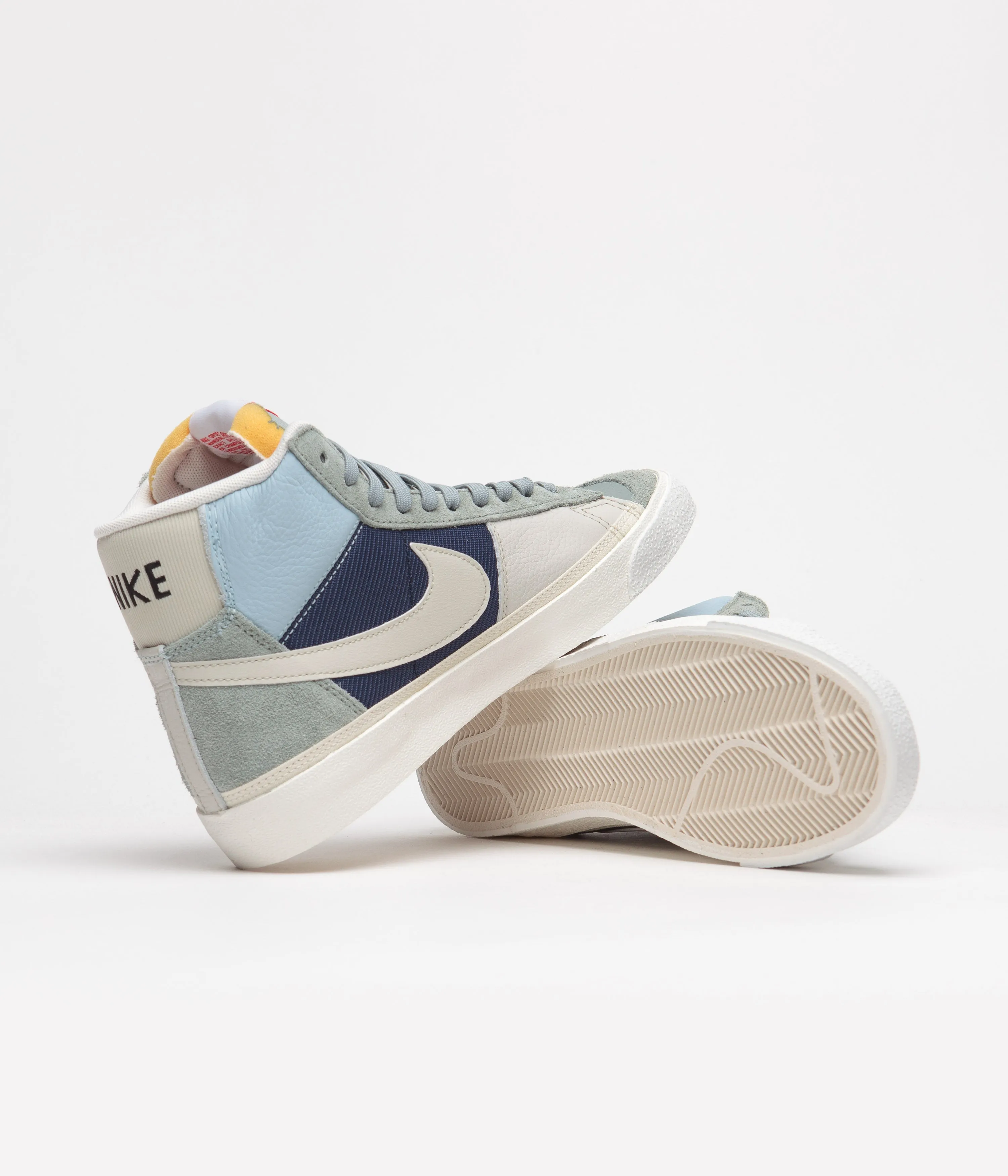 Nike Blazer Mid Pro Club Shoes - Mica Green / Light Bone - Midnight Navy