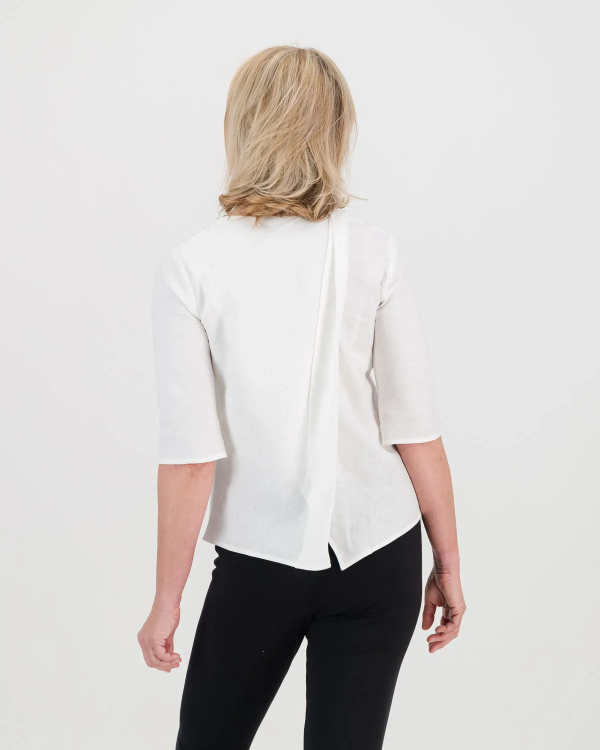 nolitha top with sleeve