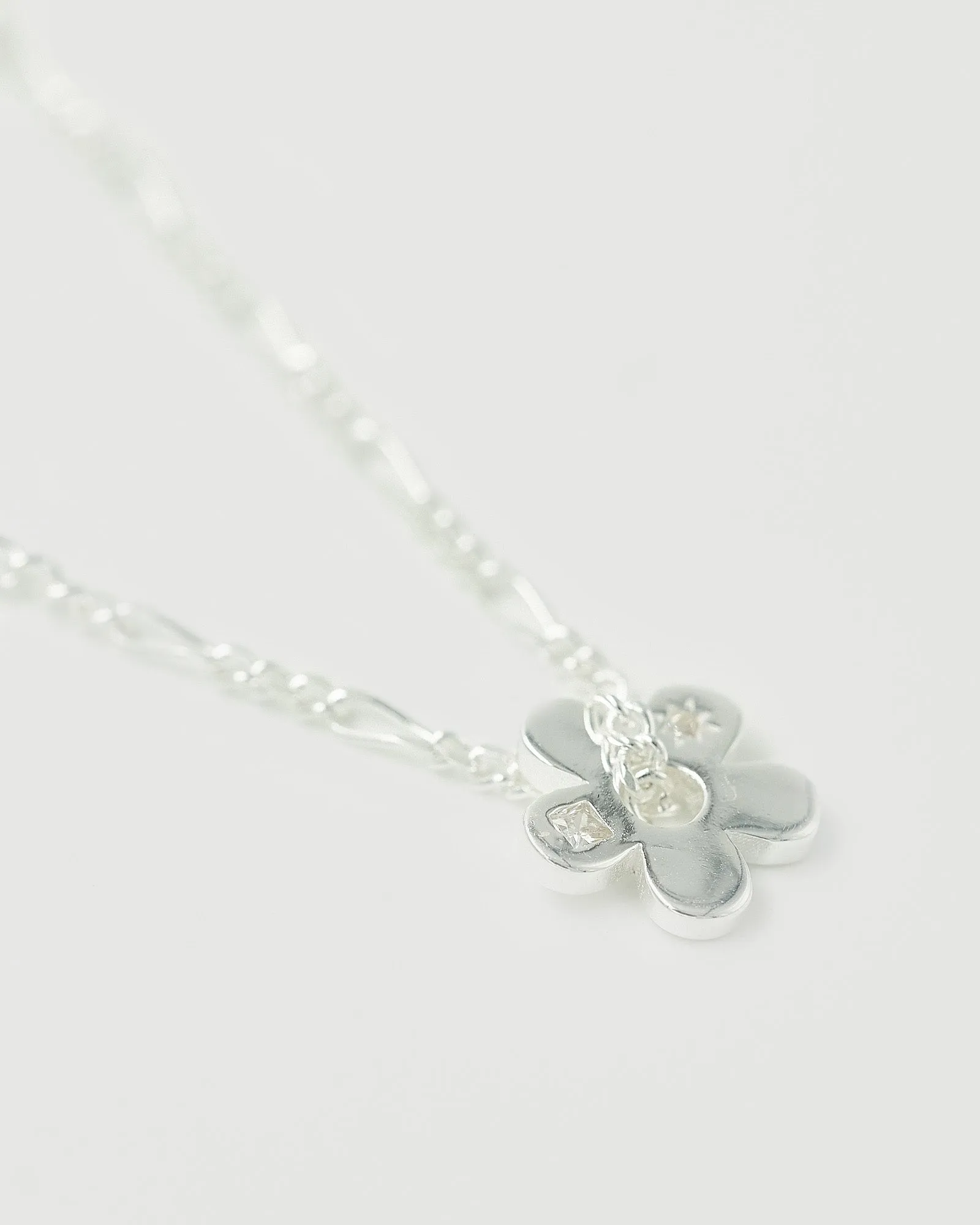 Signature Flower Pendant Necklace